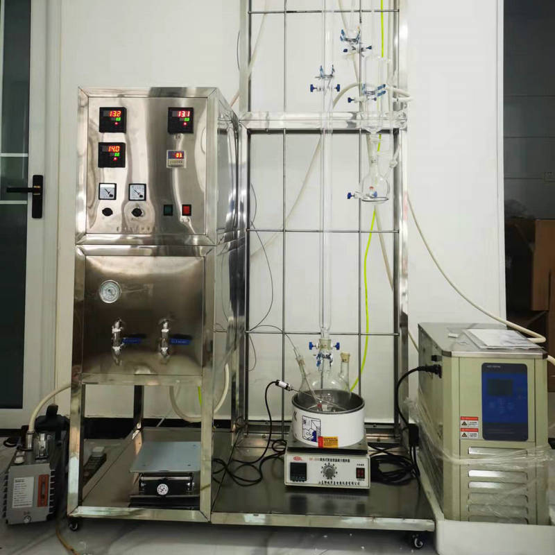 小型玻璃精馏塔的工作原理与实验操作指南